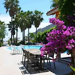 Hotel On