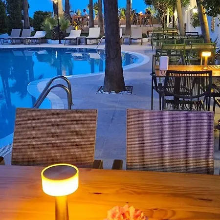 Hotel On